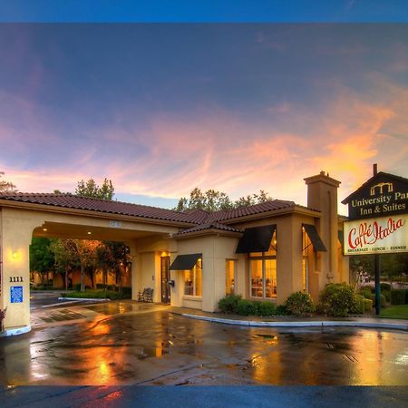 University Park Inn & Suites Davis Eksteriør billede