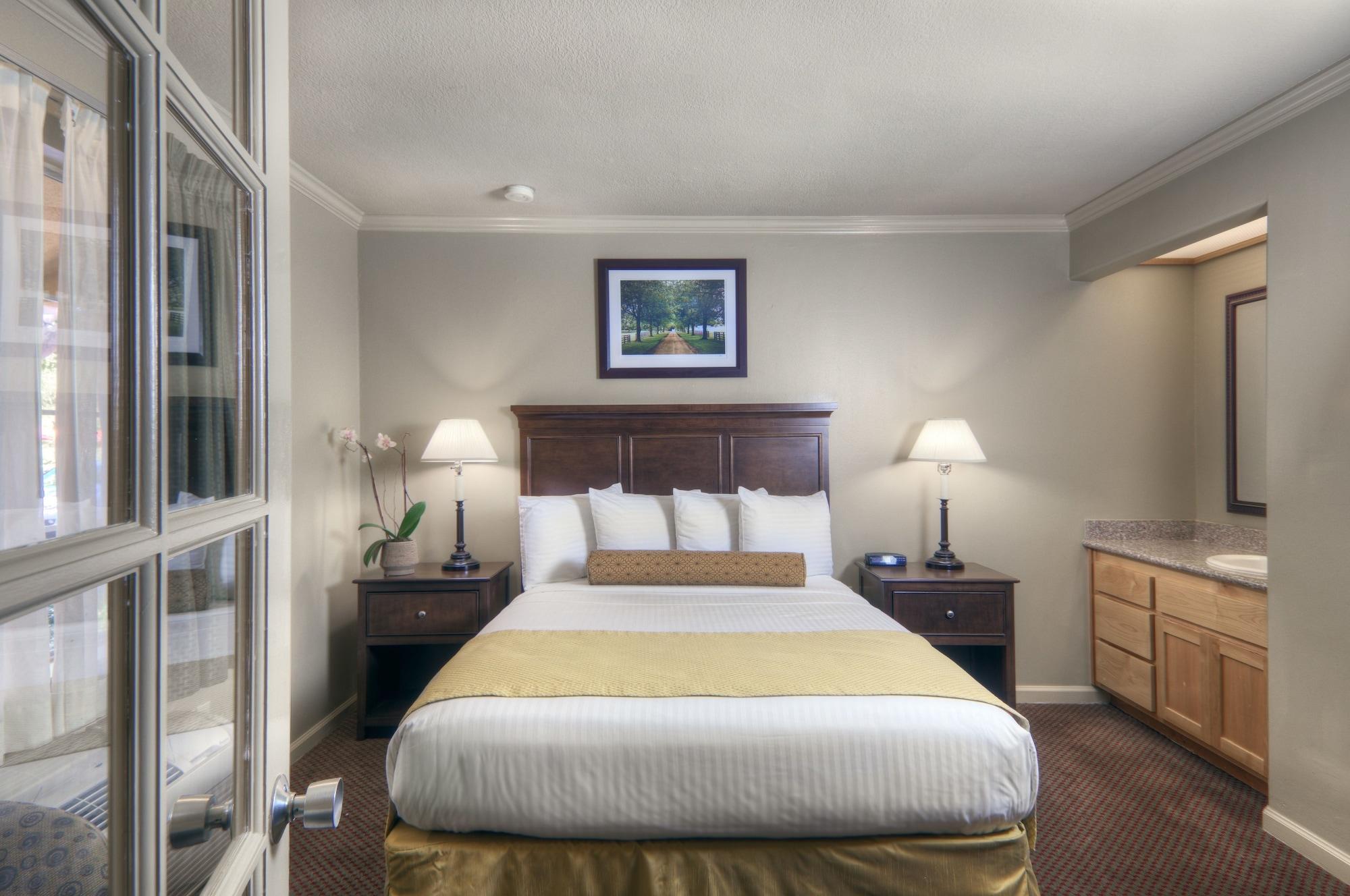 University Park Inn & Suites Davis Eksteriør billede