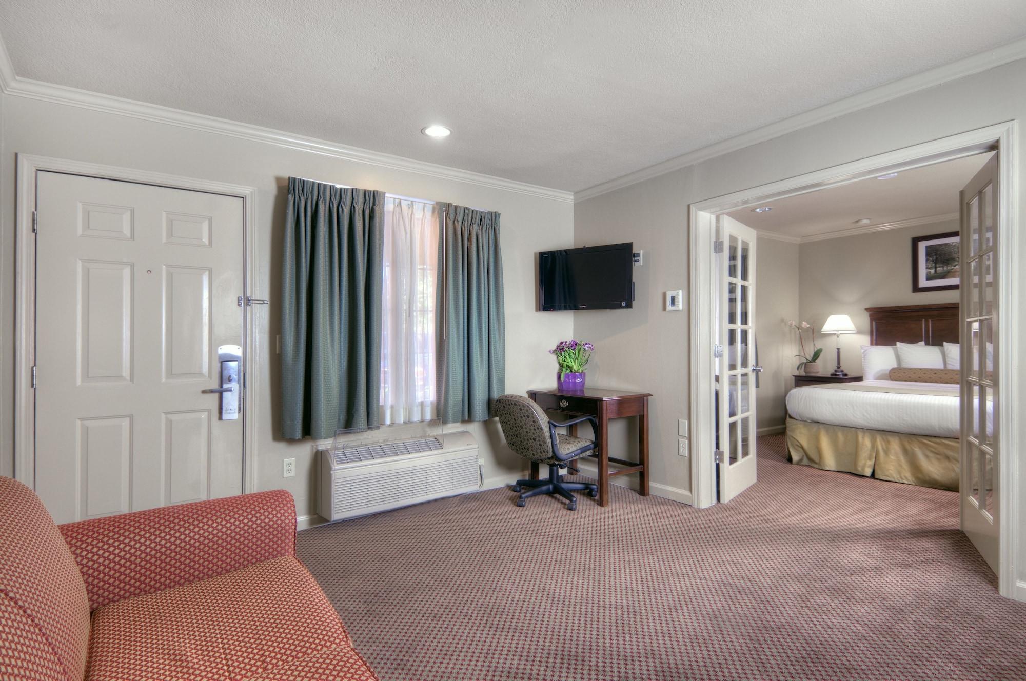 University Park Inn & Suites Davis Eksteriør billede